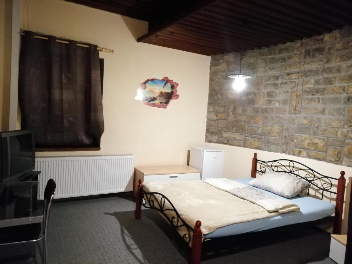 Pension Dingolshausen Extérieur photo