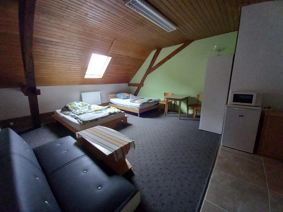Pension Dingolshausen Extérieur photo