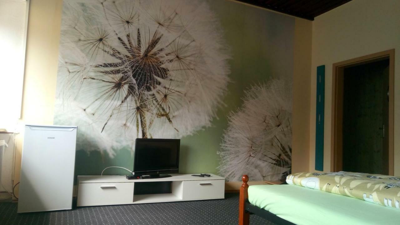 Pension Dingolshausen Extérieur photo