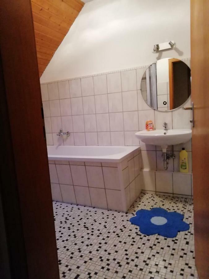 Pension Dingolshausen Extérieur photo