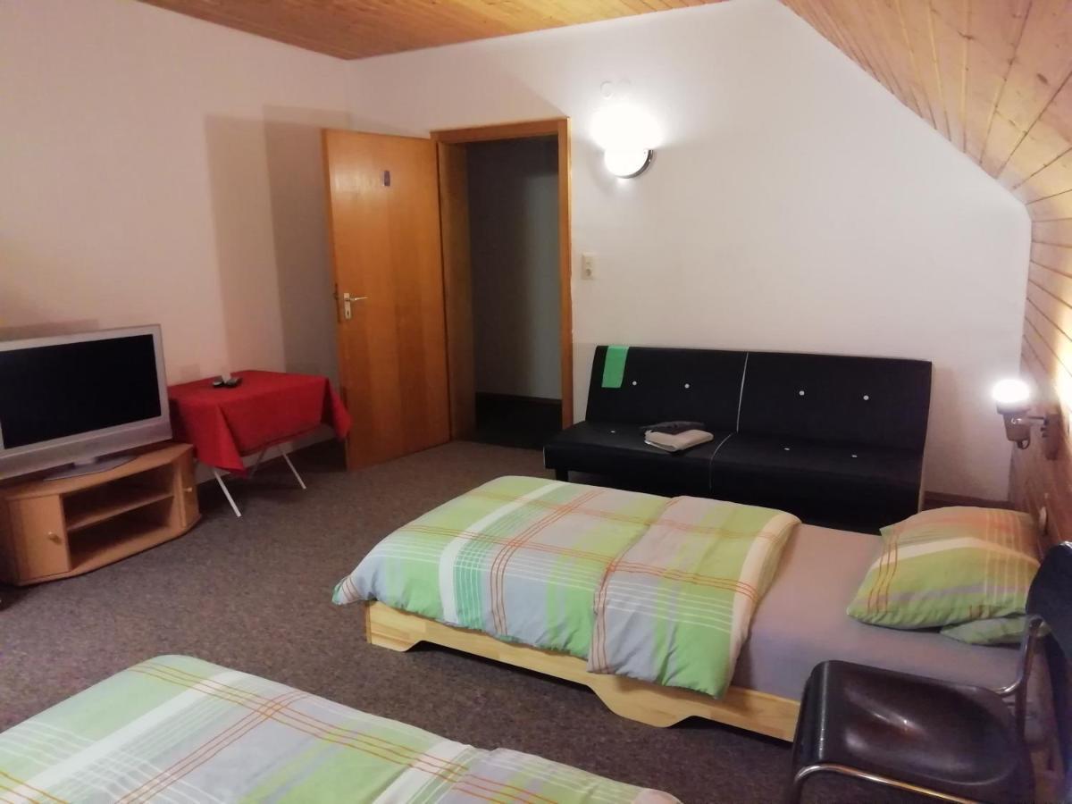 Pension Dingolshausen Extérieur photo