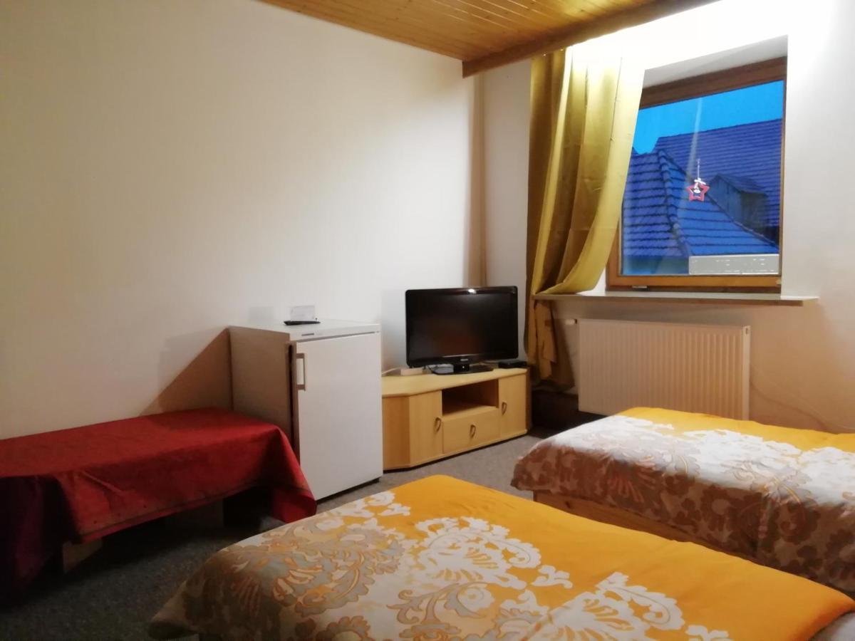 Pension Dingolshausen Extérieur photo